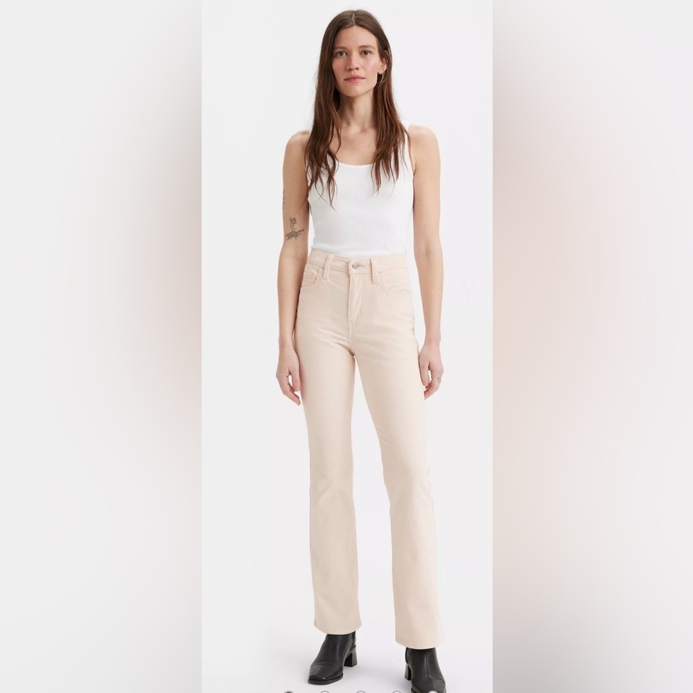 725 High Rise Bootcut Corduroy Women's In Beige Jeans